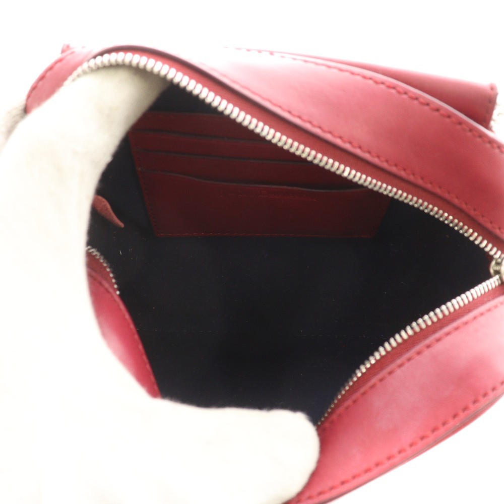 J&M Davidson Leather Shoulder Bag Red AB Vintage 10.5in x 6.3in x 2.2in