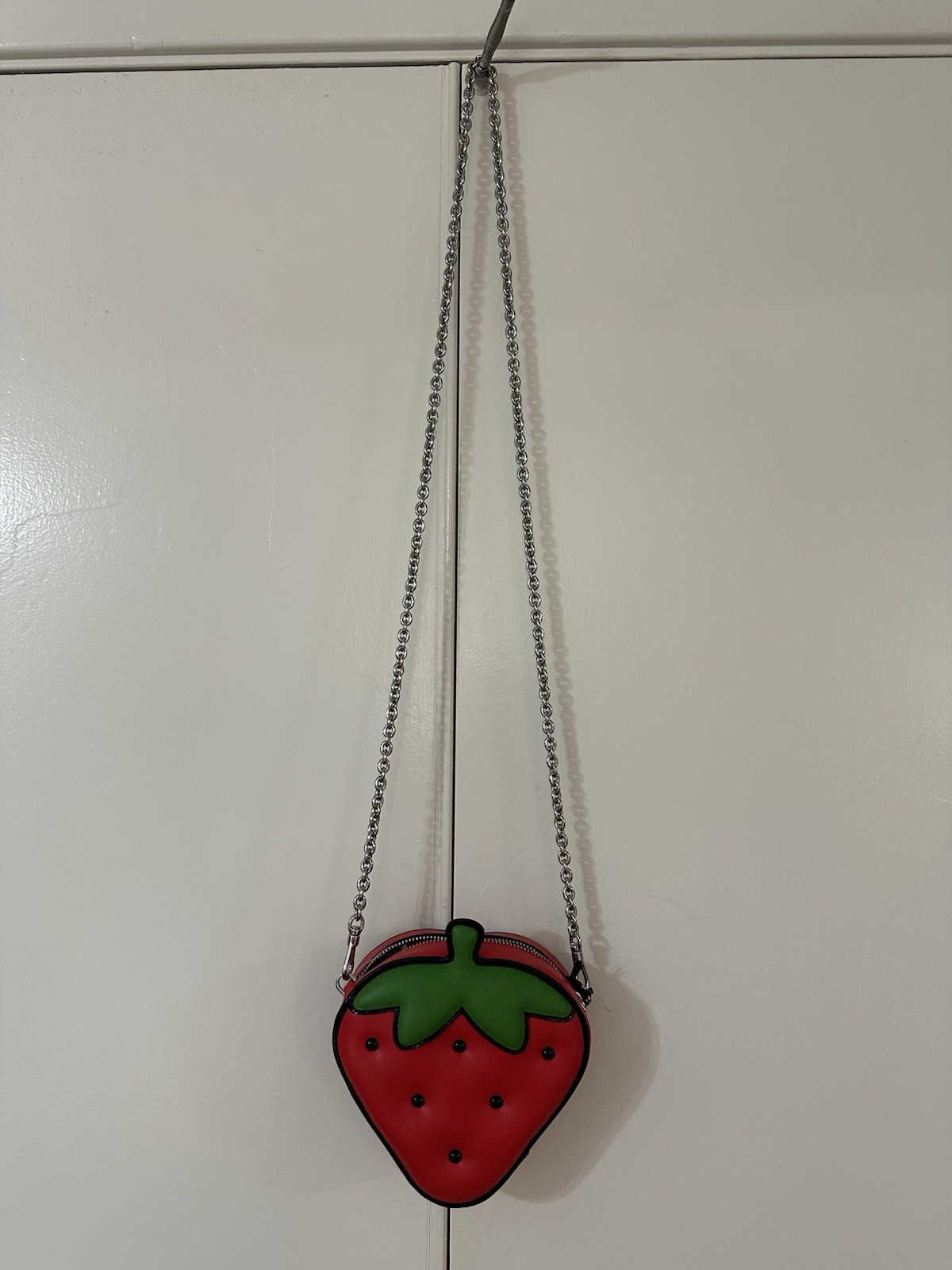 HELLO KITTY X KATE SPADE 3D STRAWBERRY CROSSBODY NOVELTY BAG LEATHER COLLAB NWT