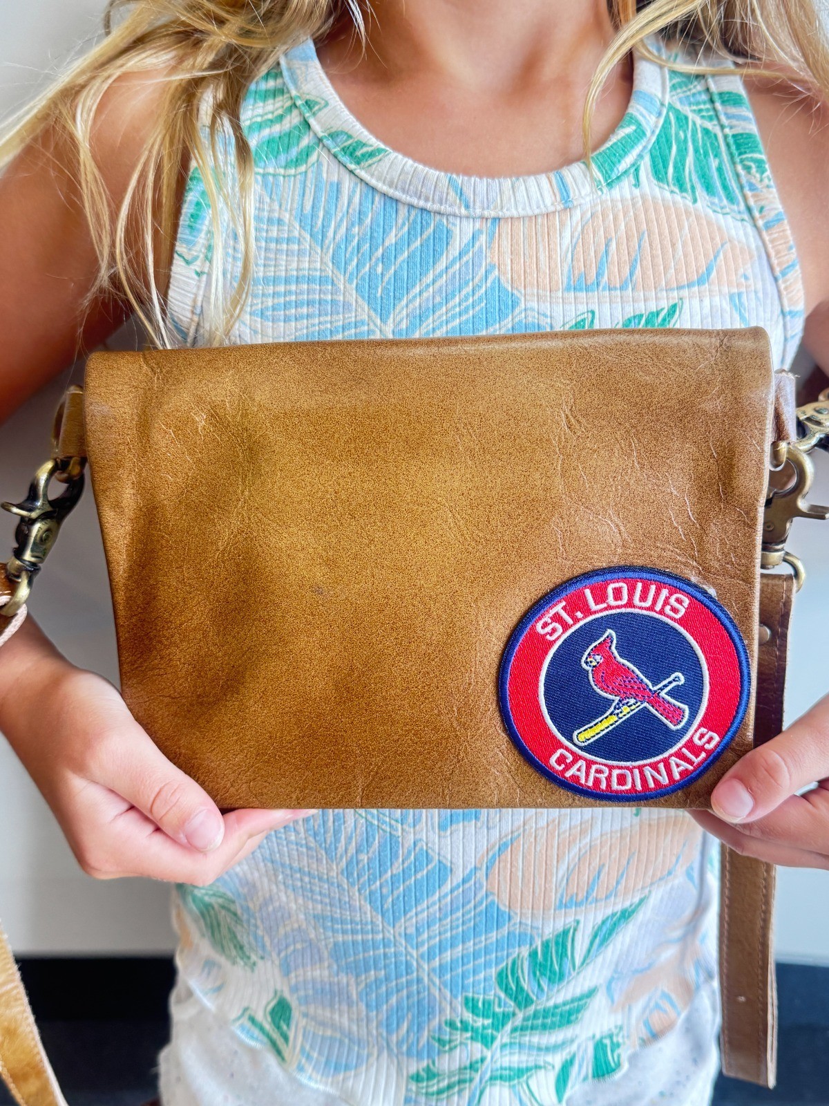 Vintage Style Baseball Team Patch Crossbody Bag Wristlet Wallet Purse Brown