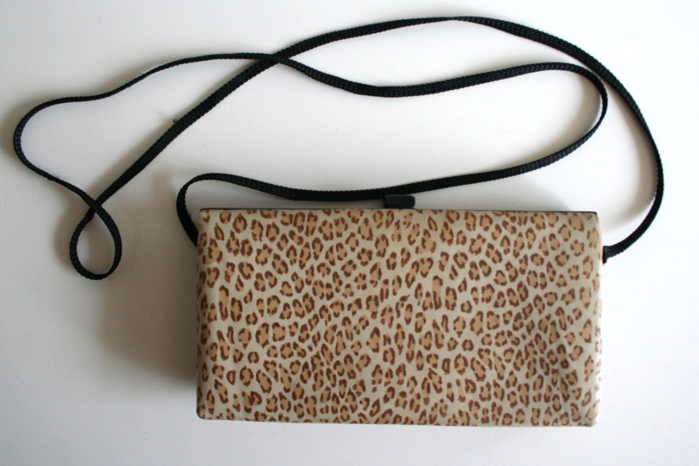 1980s Leopard Print Crossbody / Clutch Purse Framed Snap Lock Clasp