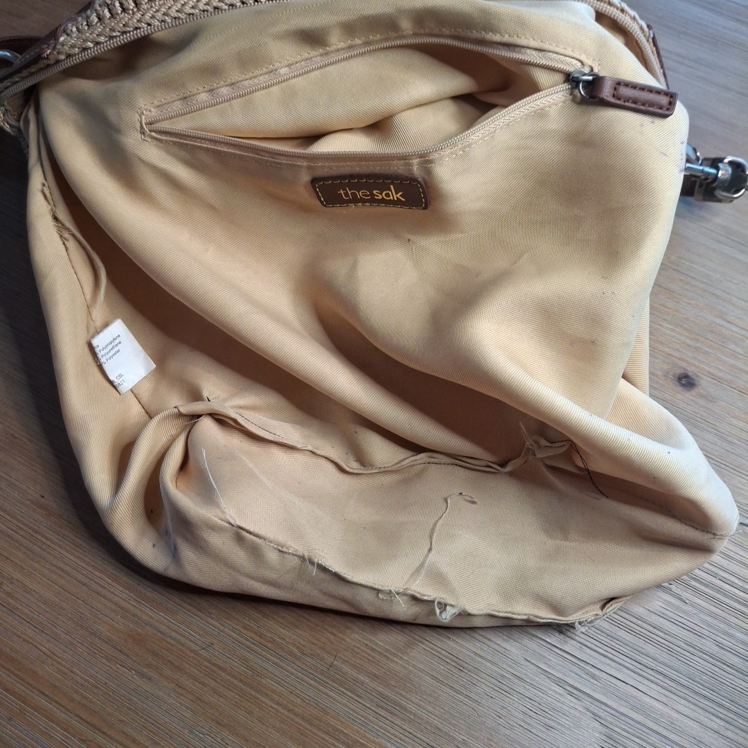 The Sak Los Indio Hobo Style Tan Crochet Medium Shoulder Bag Zip READ