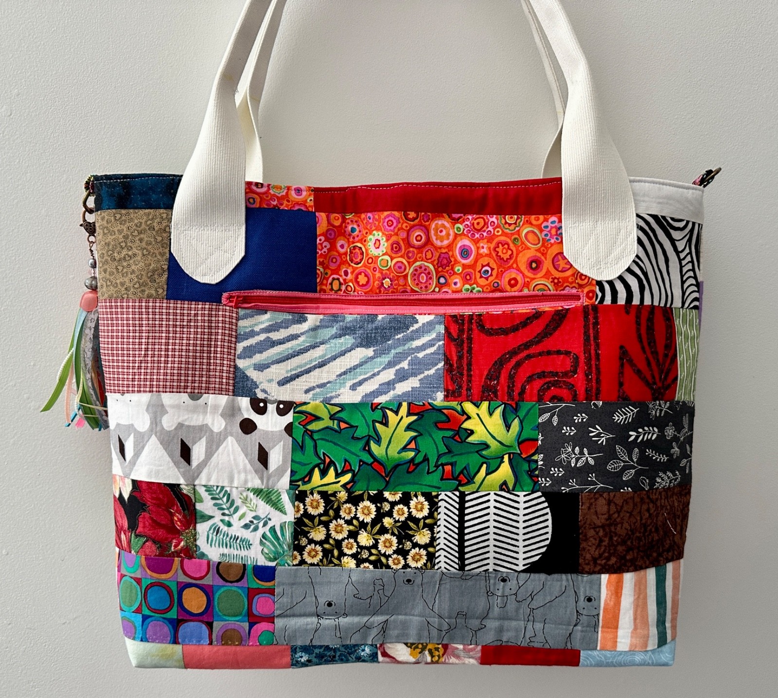 *HANDMADE* Quilted XL TOTE BAG, purse, tassel patchwork 18 inch, zipper pocket