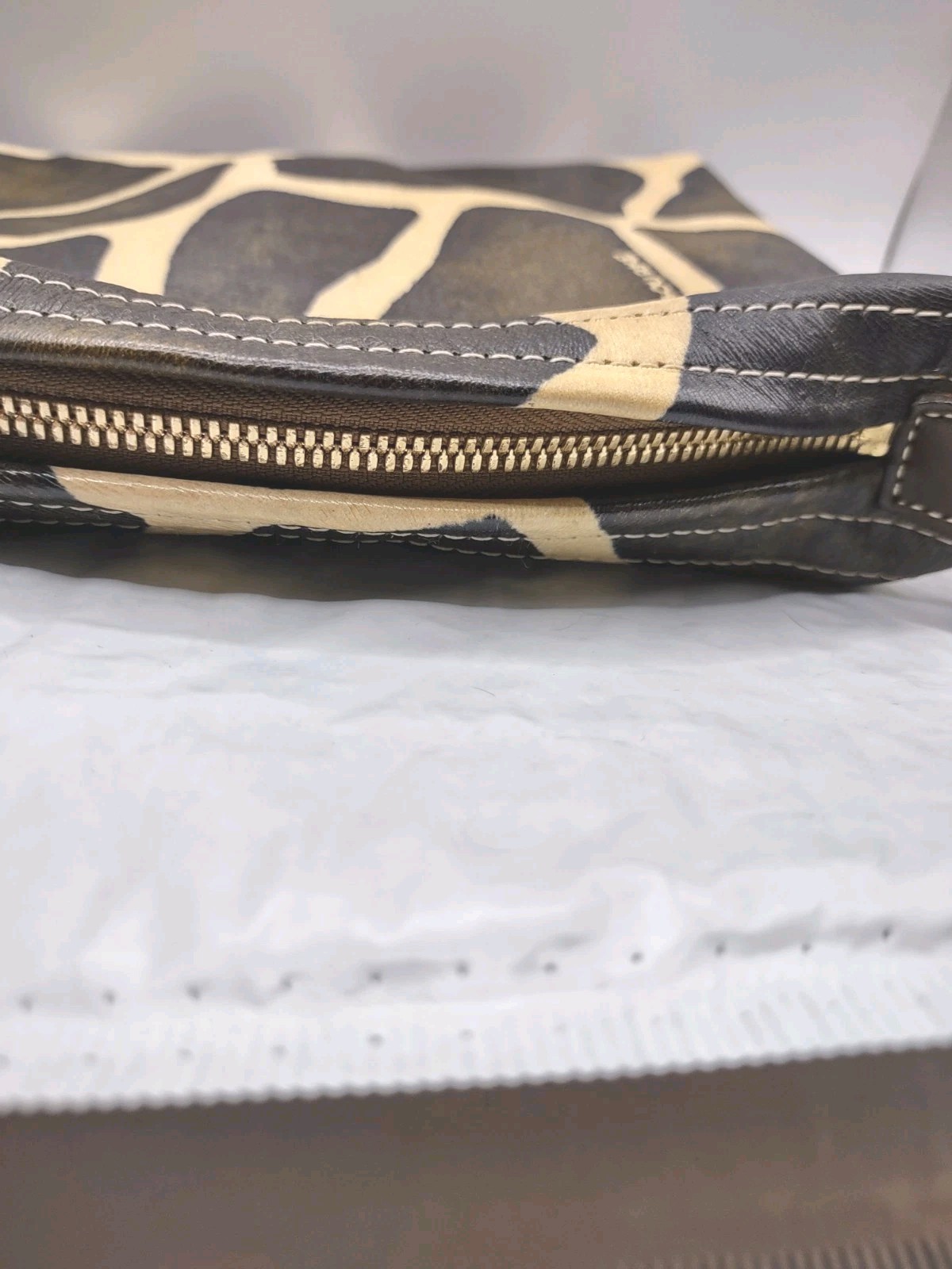 Dooney & Bourke vintage brown giraffe print shoulder bag purse w/ red interior