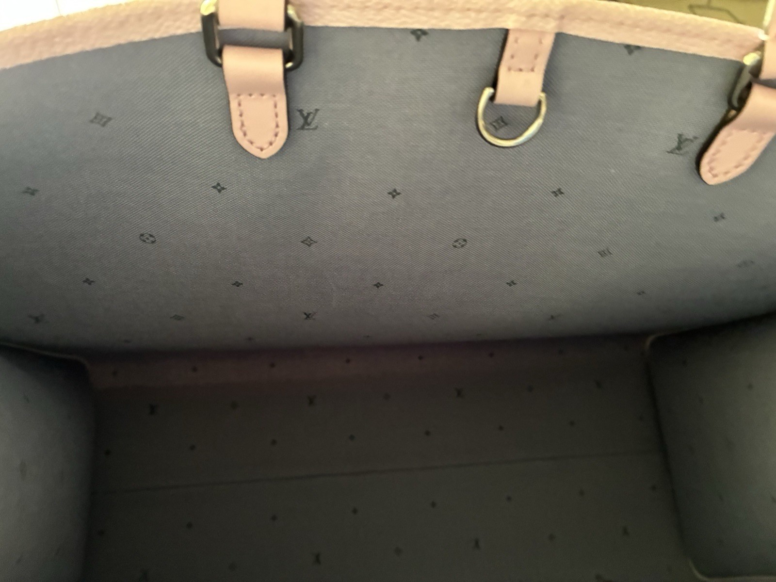 NEW-LOUIS VUITTON ESCALE OnTheGo GM PASTEL MONOGRAM TOTE BAG PURSE