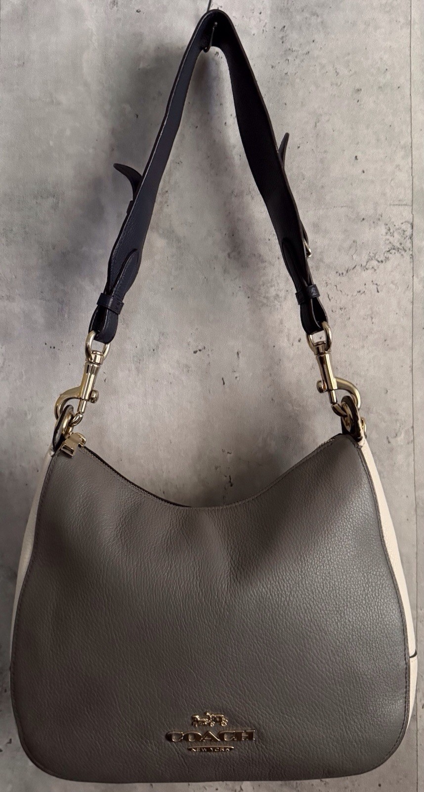 Coach Jes Colorblock Hobo Bag Gray White Pebbled Leather Shoulder Handbag F76697