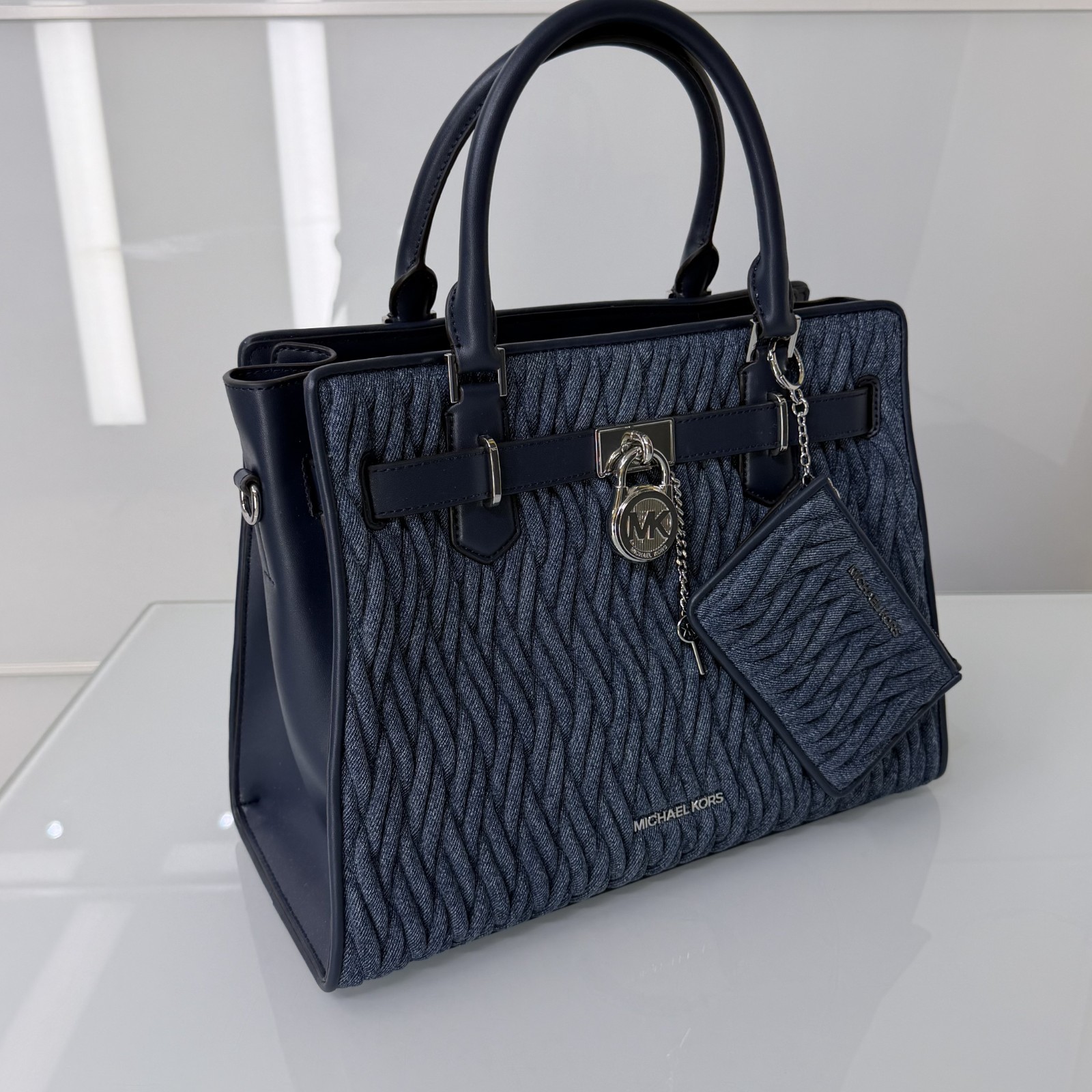 Michael Kors Set Hamilton MD Matelassé Denim Satchel Bag Denim Blue + Wallet