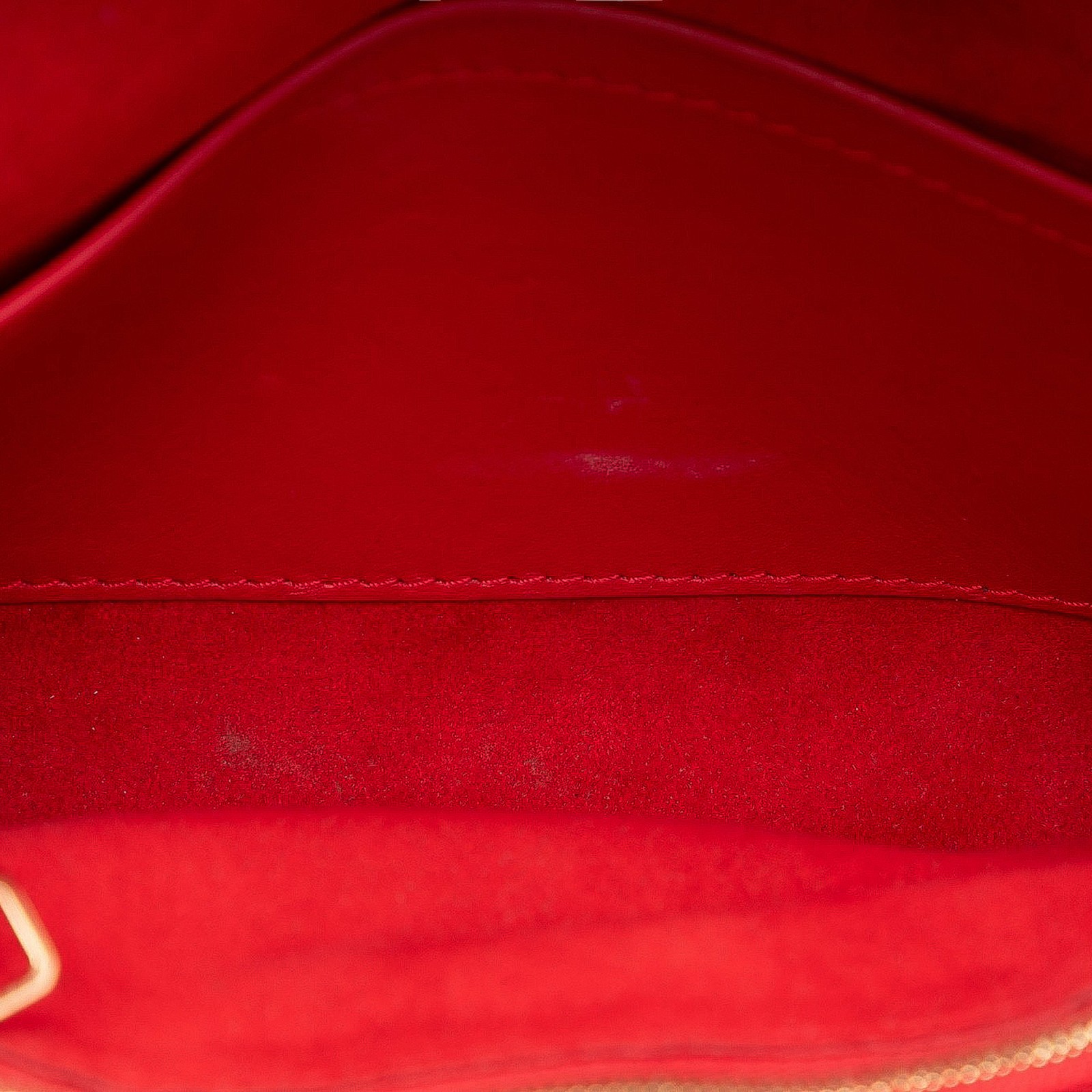 Louis Vuitton Leather Louise Chain MM Pre-Loved Crossbody Bag Red