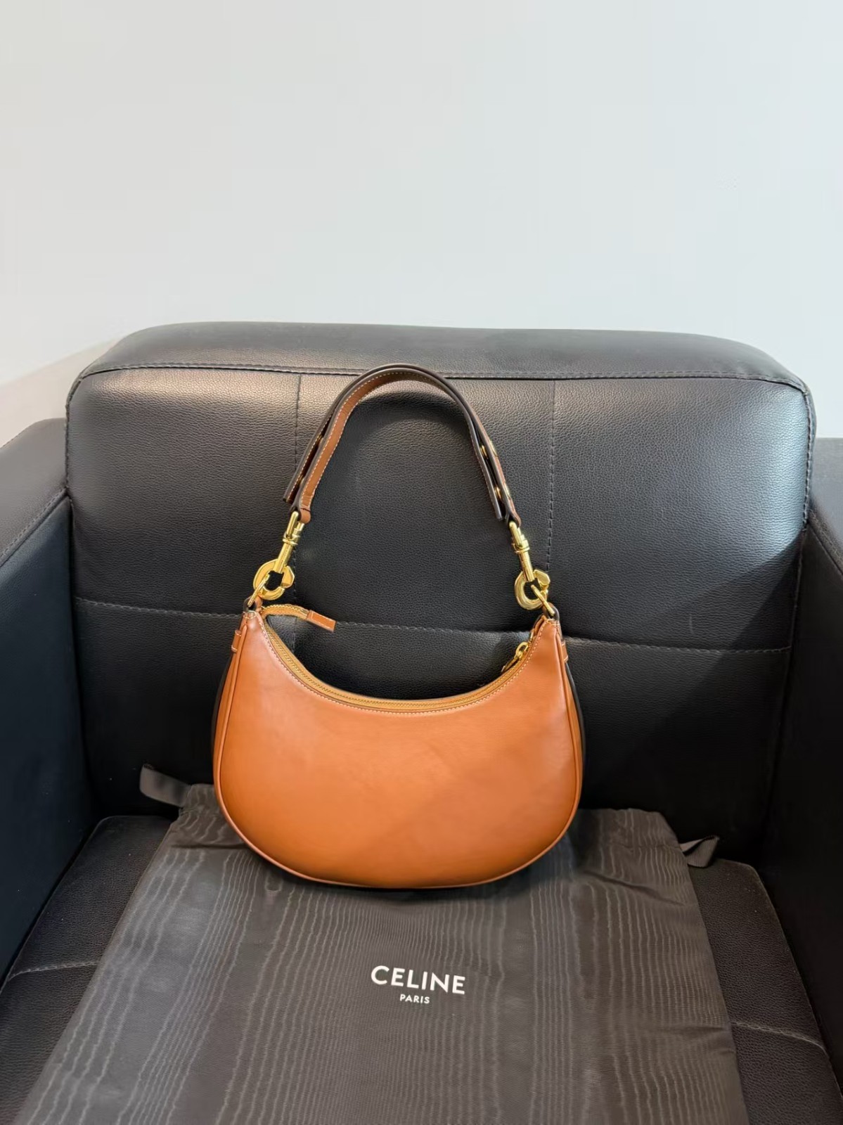 Celine AVA Caramel Leather Hobo Shoulder Bag 24cm