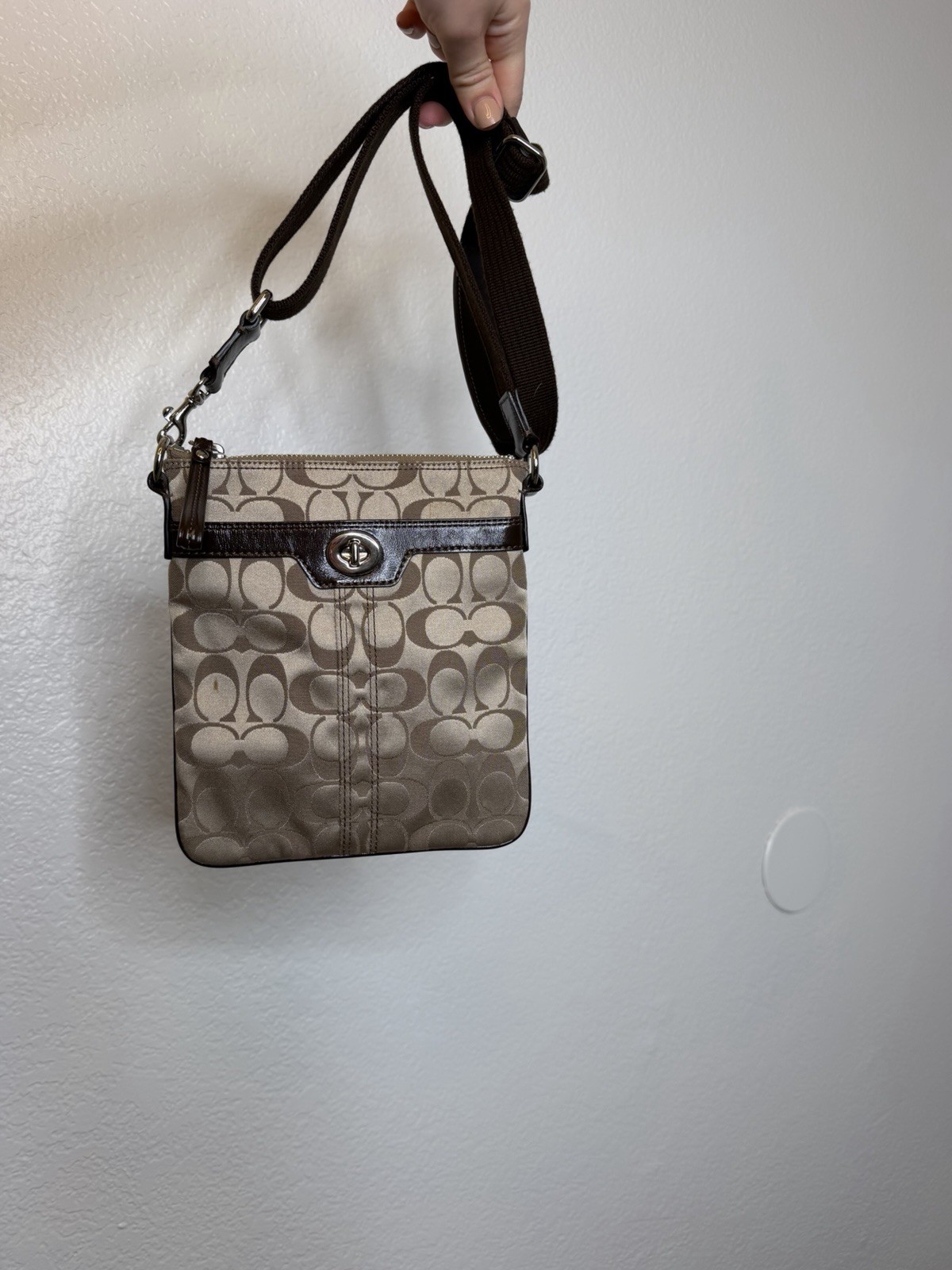 Coach Beige Brown Logo Crossbody Bag Adjustable Strap Zip Turn Lock Accent