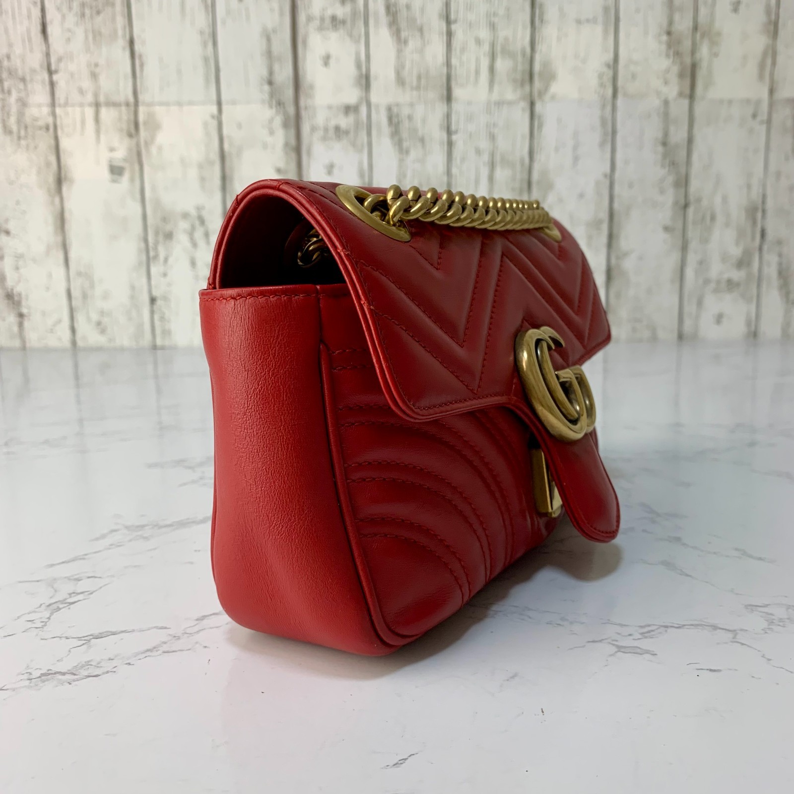 GUCCI GG Marmont Quilting Small Crossbody Shoulder Bag Red Auth【Condition:S】