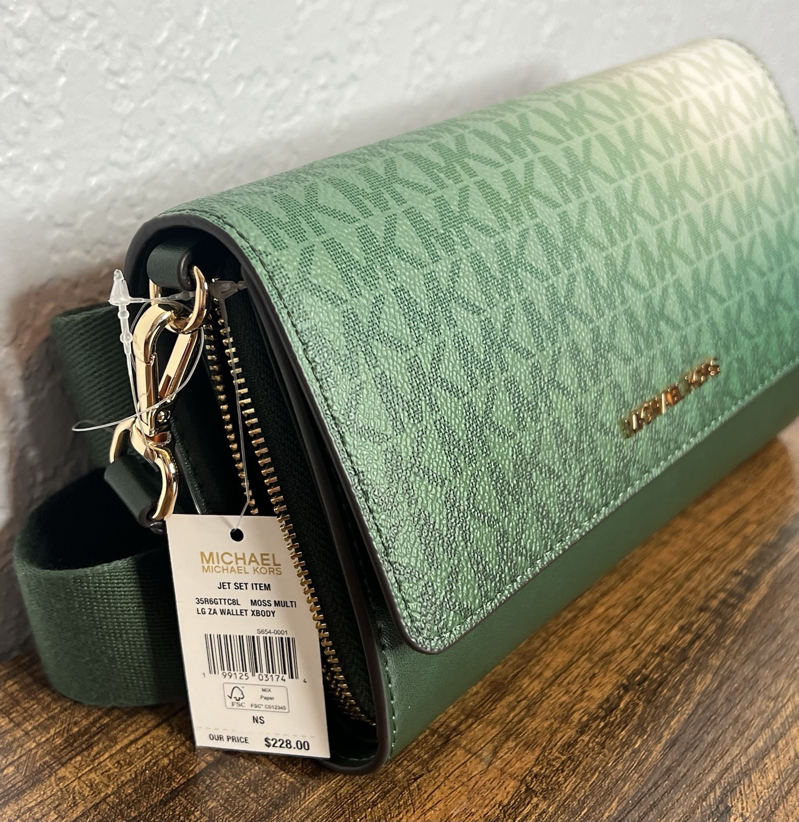 Michael Kors Jet Set Large Moss Multi Crossbody Bag with Logo & Zip Closure