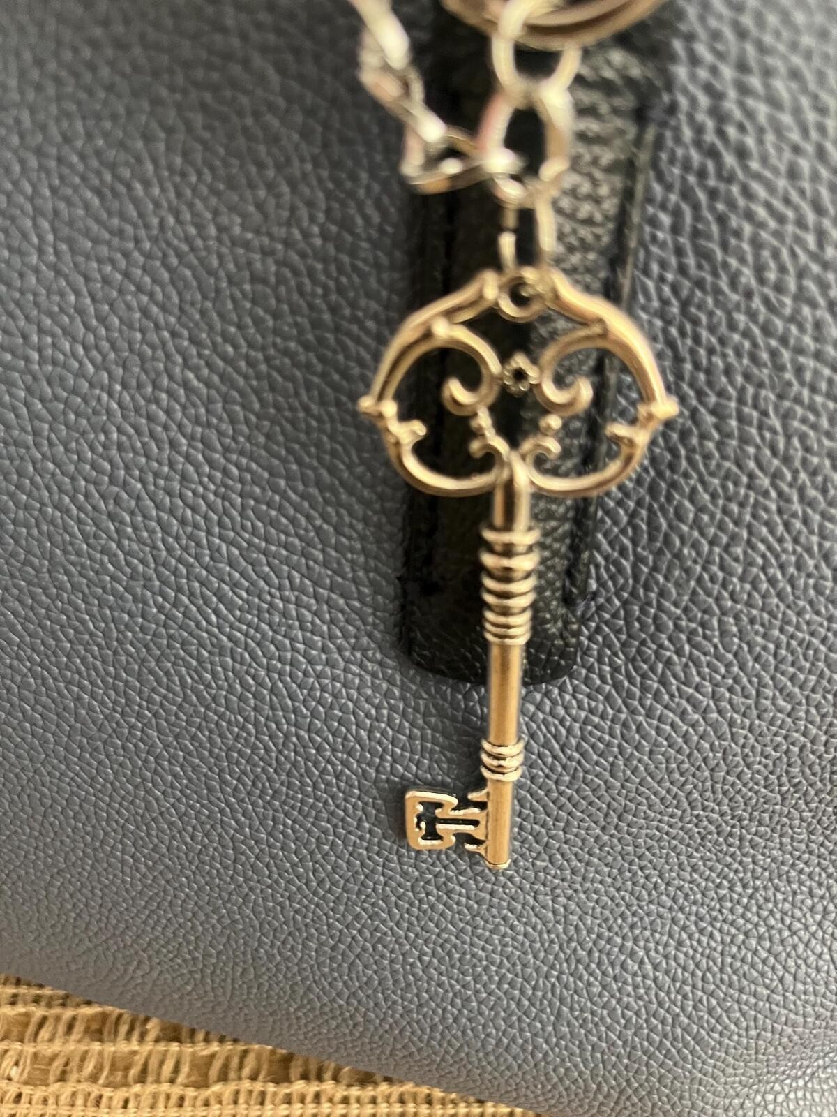 Kate Spade Margaux medium Handbag with Custom Purse Charm