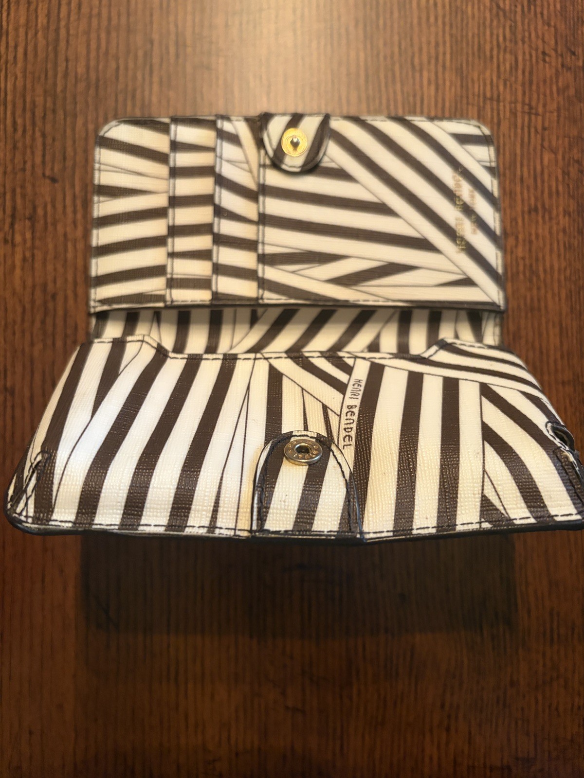 Henri Bendel Wallet Limited Designer Collection – With Original Dust Bag