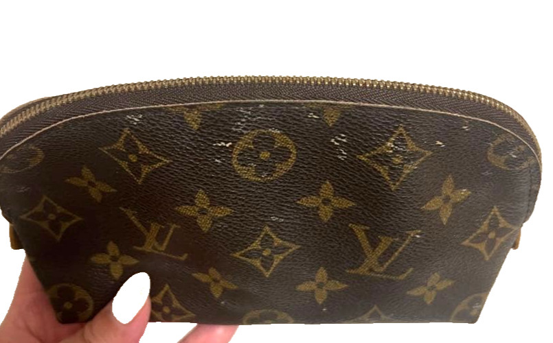Auth Louis Vuitton Monogram Pochette Cosmetique Makeup Pouch Vintage