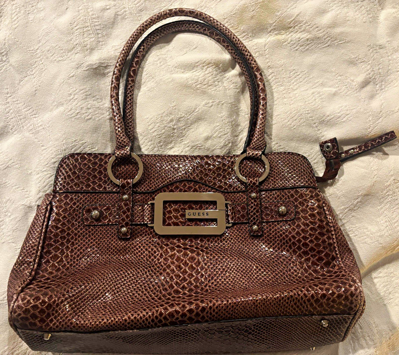 VINTAGE GUESS Y2K burgundy crocodile embossed satchel