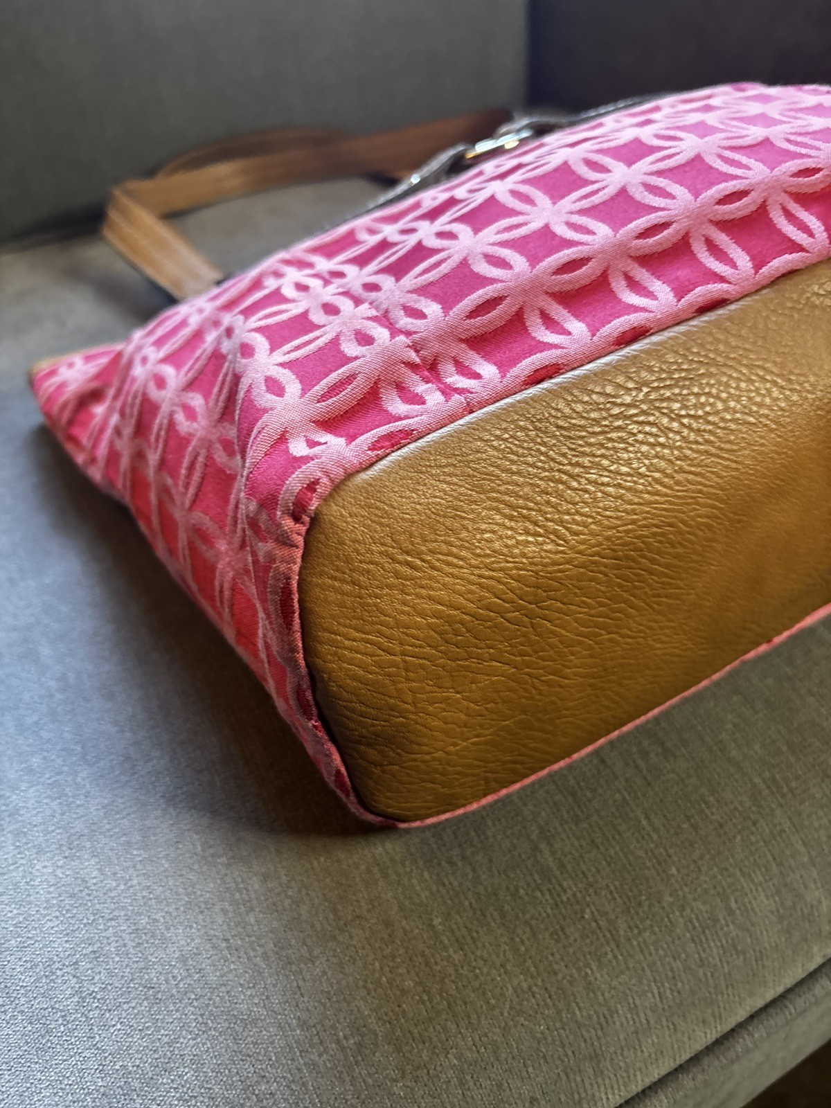 Croft & Barrow Pink Jacquard with Tan Brown Accents HandBag/Tote