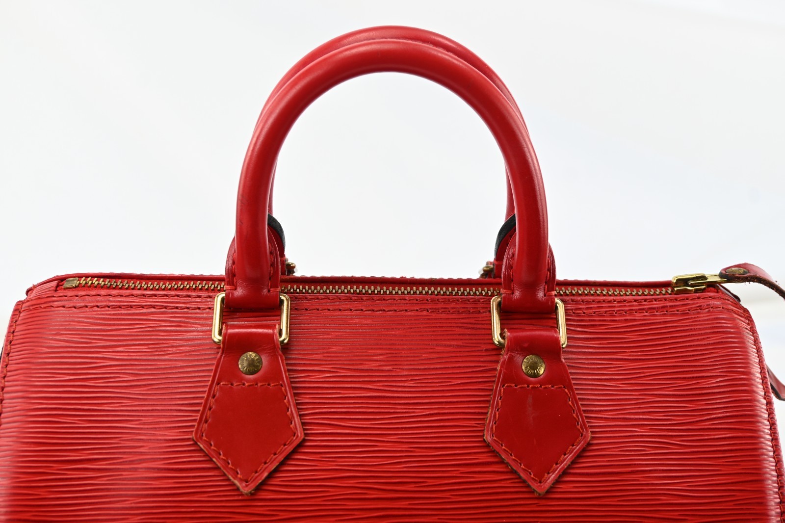 LOUIS VUITTON Epi Speedy 25 Hand Bag Red M43019 LV Auth B2226Y804