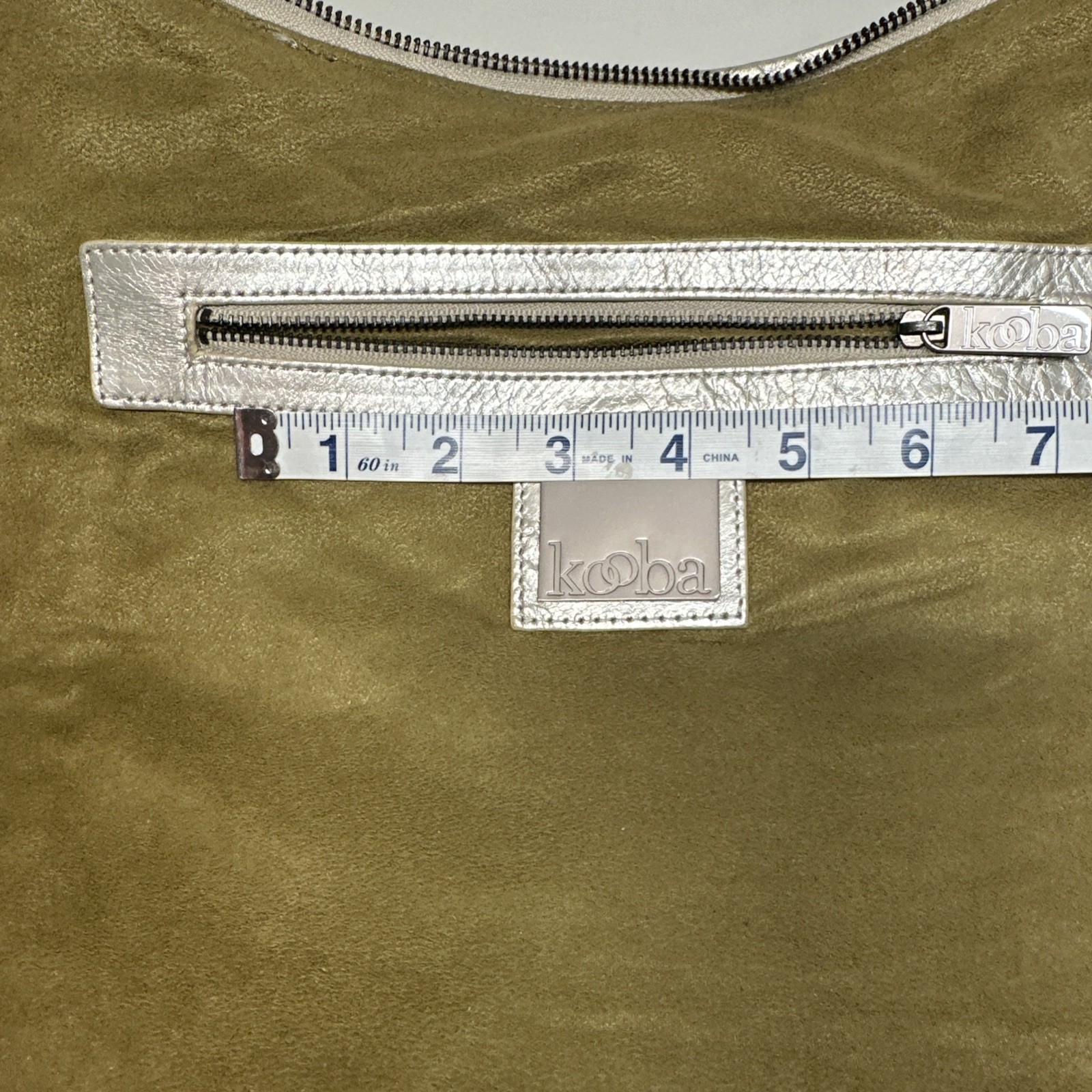 Kooba Studded Leather Hobo Shoulder Bag Soft Silver Y2K 14″L x 21″Wx 13D”