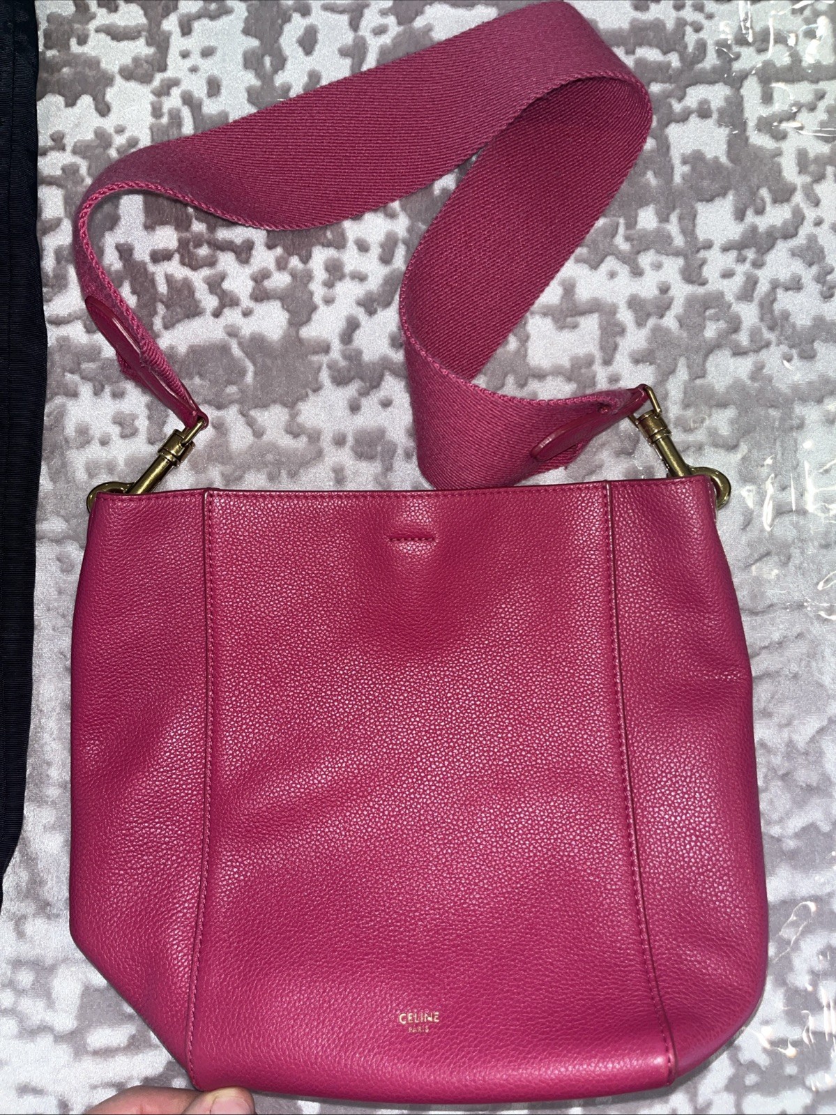 CELINE Sangle Small Bucket Bag Grained Leather Pink Used Amazing Condition