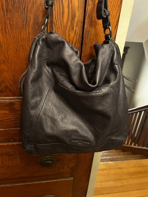 MINT CONDITION! Liebeskind Berlin Medea Leather Shoulder Bag (Paid: $398)