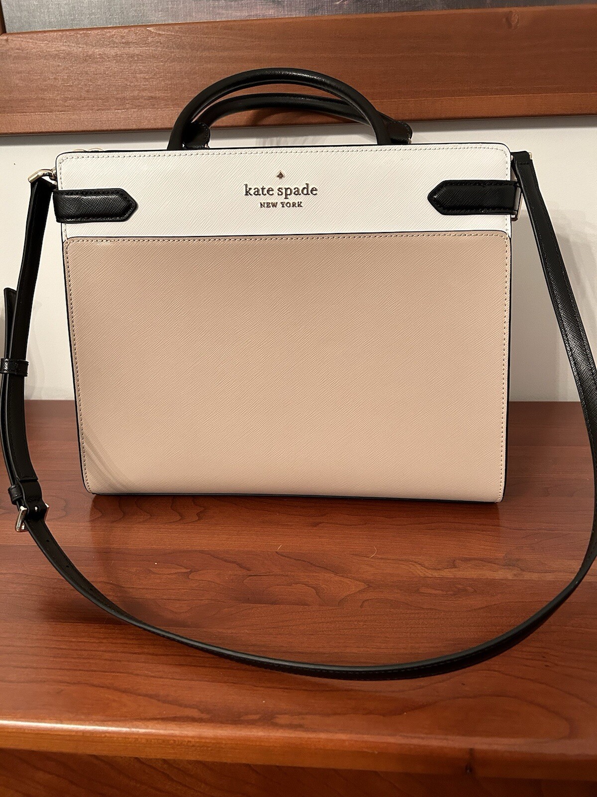 Kate Spade New York Staci Satchel Large Warm Beige, White , Black