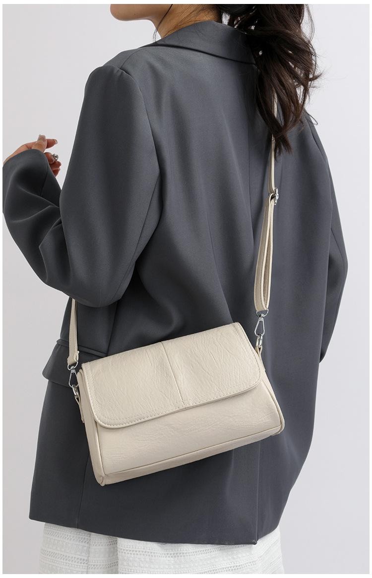 Retro Oil Wax Leather Crossbody Bag Textured and Vintage Feel Adjustable strap