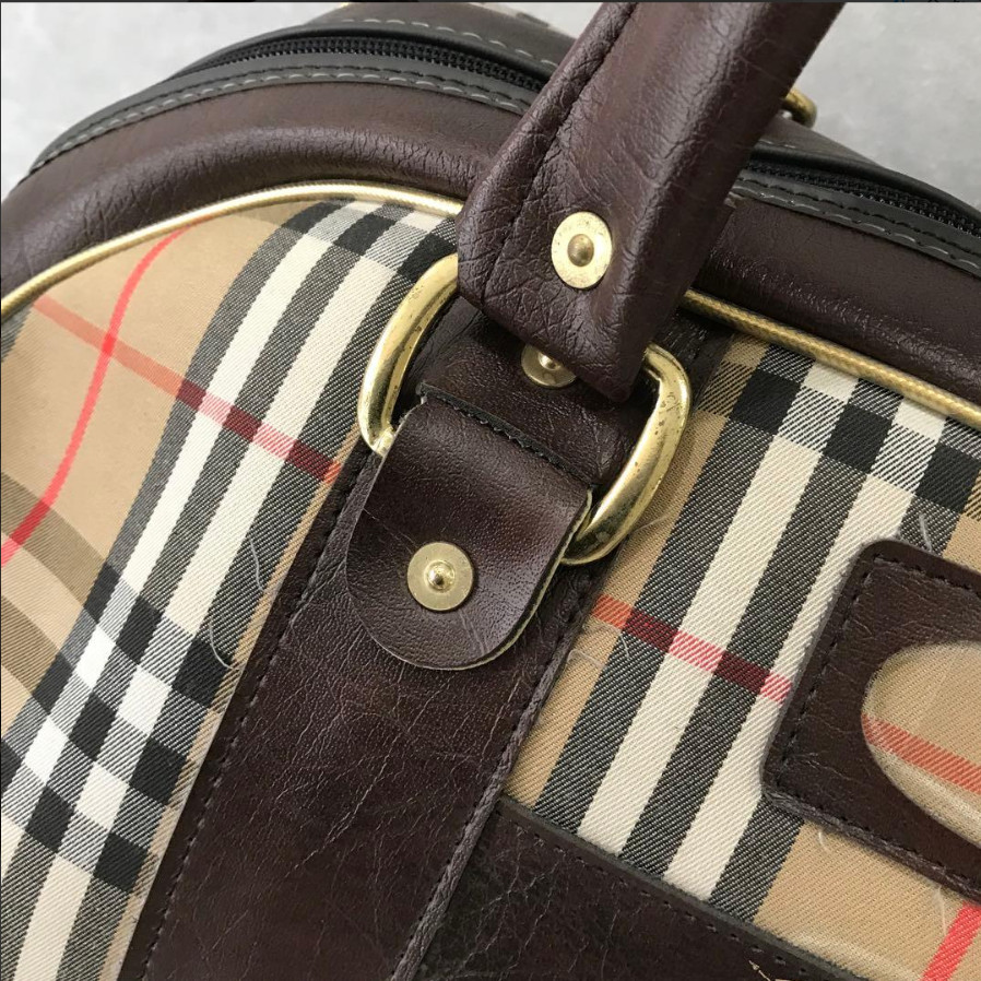 Burberrys Vintage Nova Check Travel Boston Bag