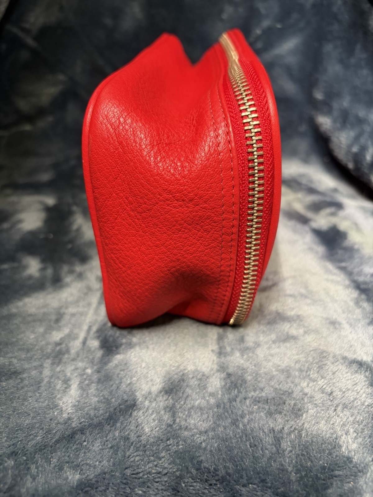 Red Leatherology Travel Bag