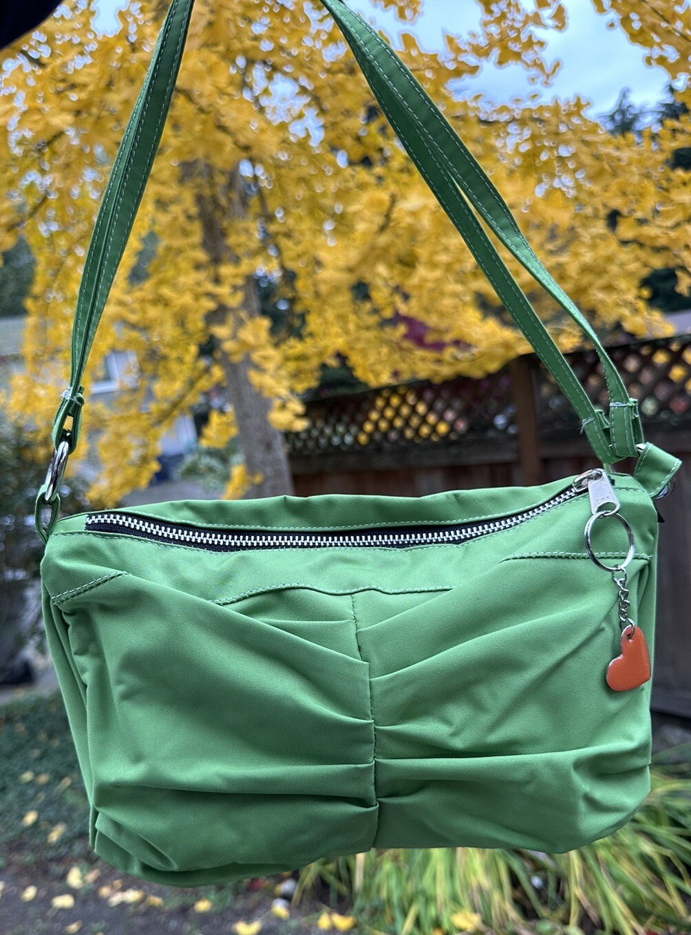Vintage YAK PAK Brooklyn N.Y. Double Handle Kelly Green Cinched Purse Handbag