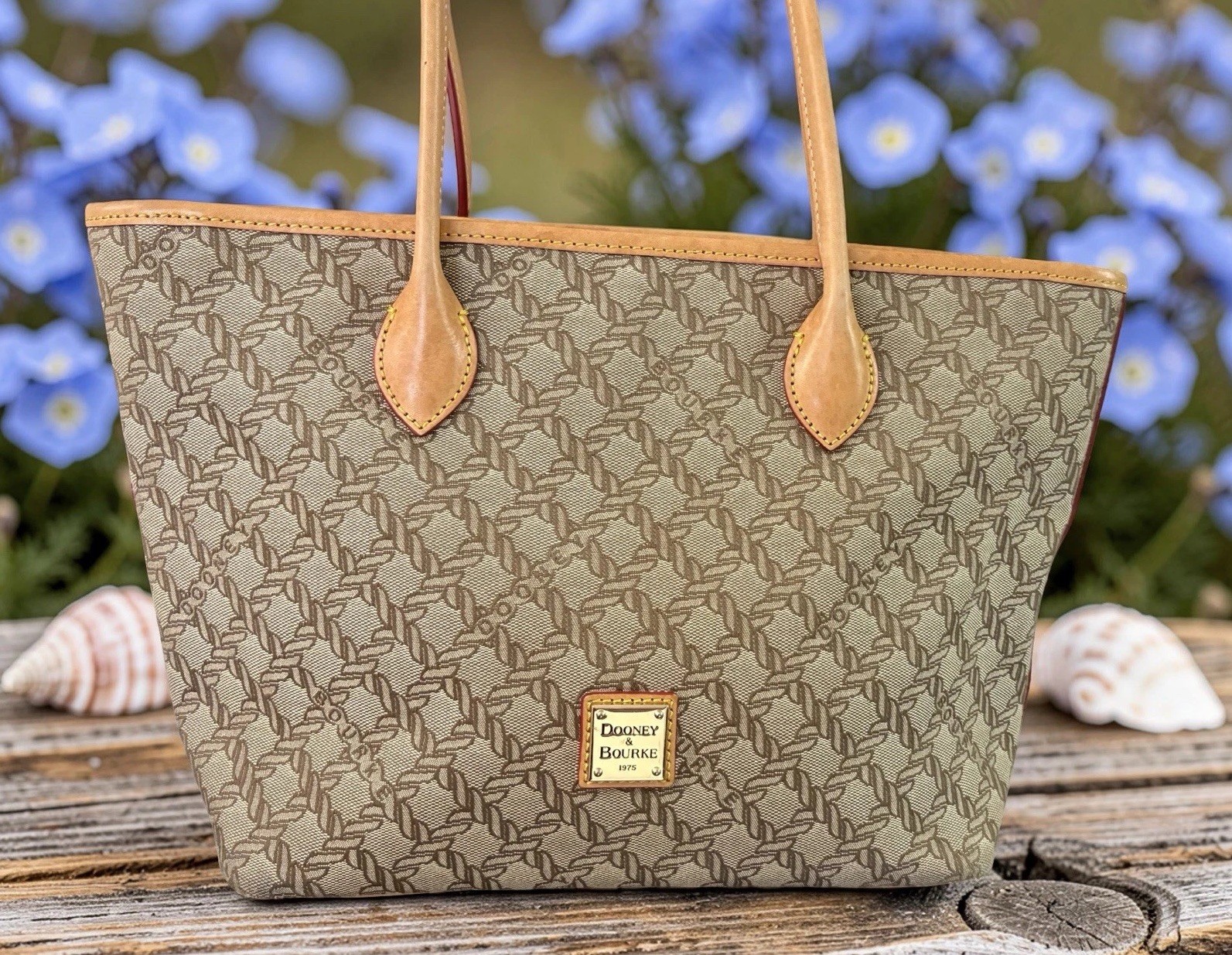Dooney Bourke Brown Beige Maritime Rope Nautical Coastal Vacchetta Leather Tote