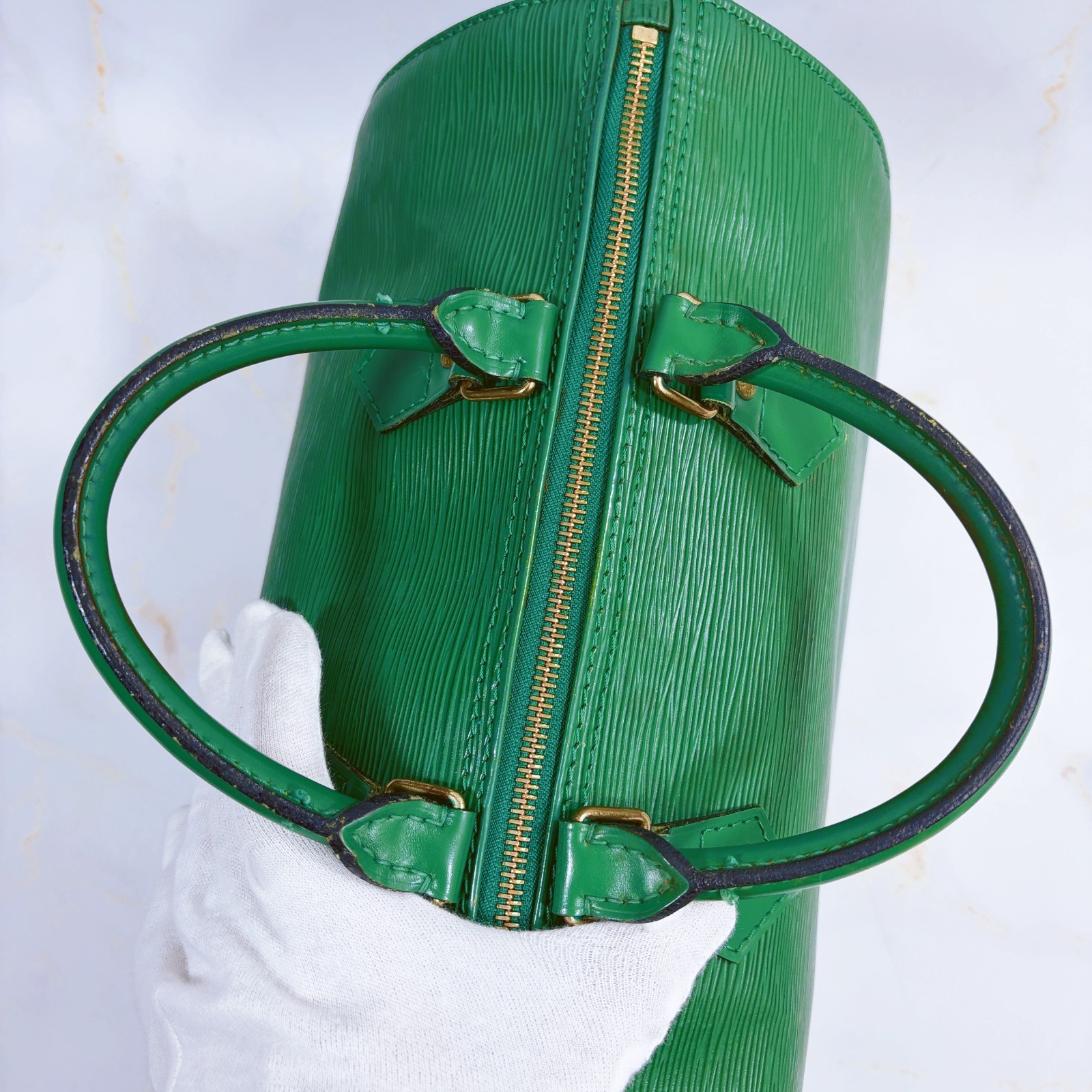 LOUIS VUITTON Epi Speedy 30 Boston Bag Handbag Green Leather LV Authentic