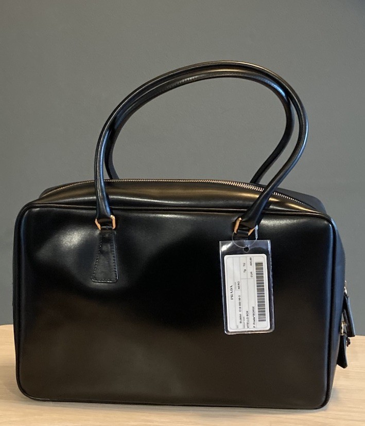 Prada Bauletto BL0094 Vitello Box Leather Bag Nero NWT Lock Key w/ Cards