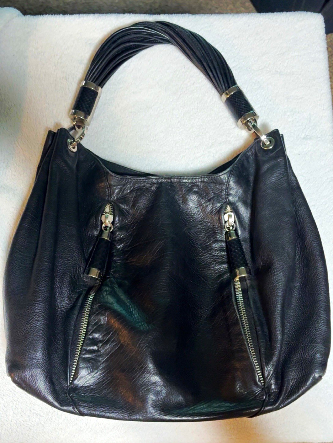 Michael Kors Black Shoulder Bag Zip Closure Silver Hardware Lined Pockets