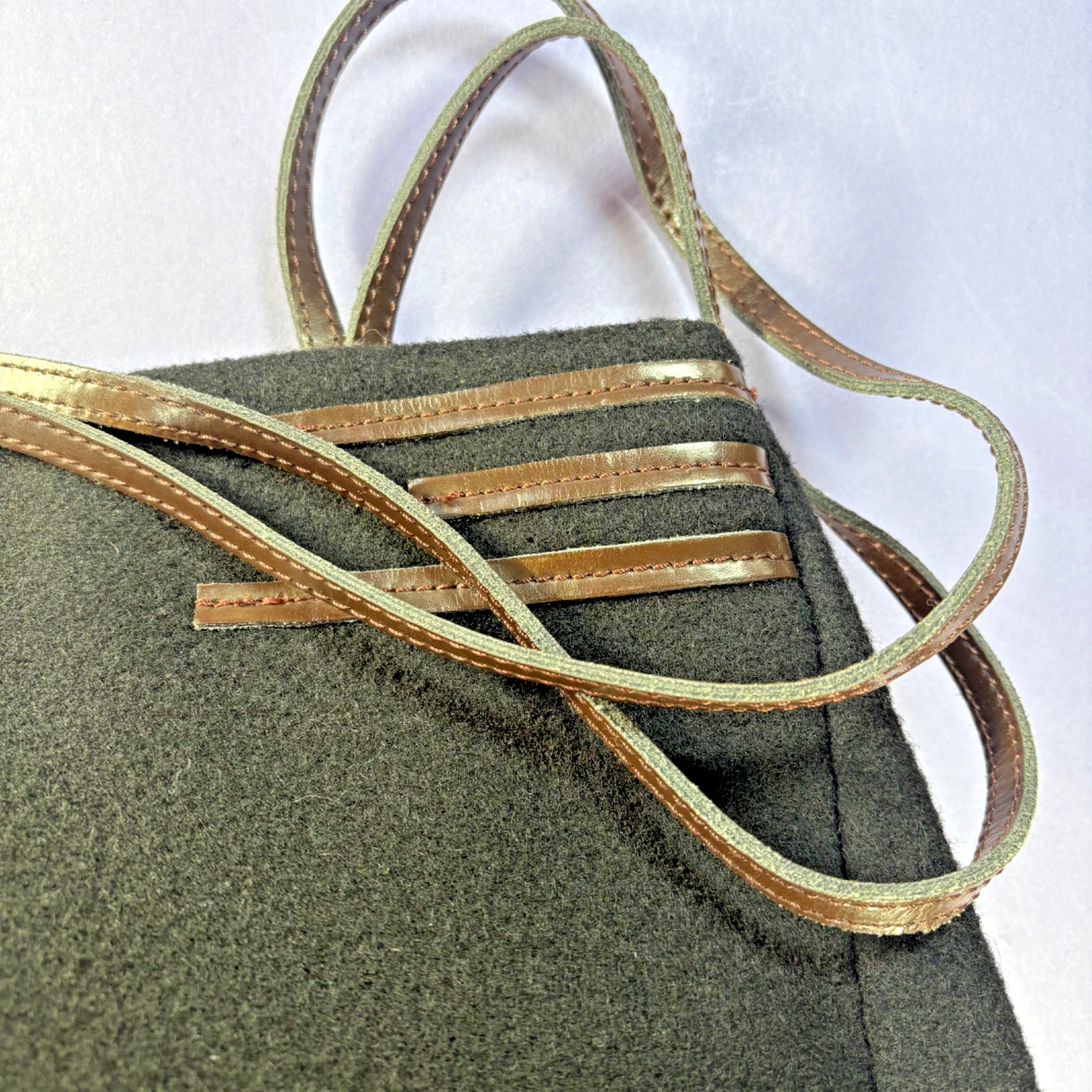 Vtg Capaccioli Wool, Linen, & Leather Shoulder Purse/Bag Made in Italy Boho Soft