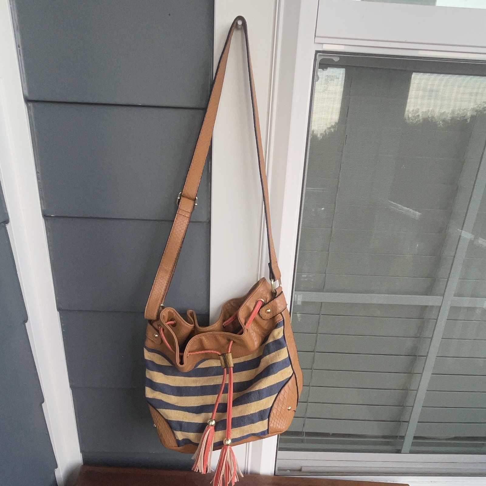 Apt. 9 Women’s Blue Beige Brown Striped Drawstring Bucket Shoulder Bag Tassel