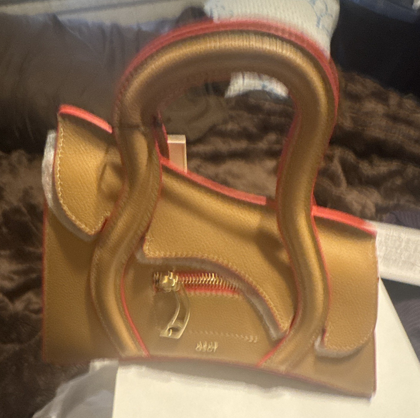 Global Supply Chain Telephone Women’s Medium Tan Pebbled Zip Satchel, Dust Bag