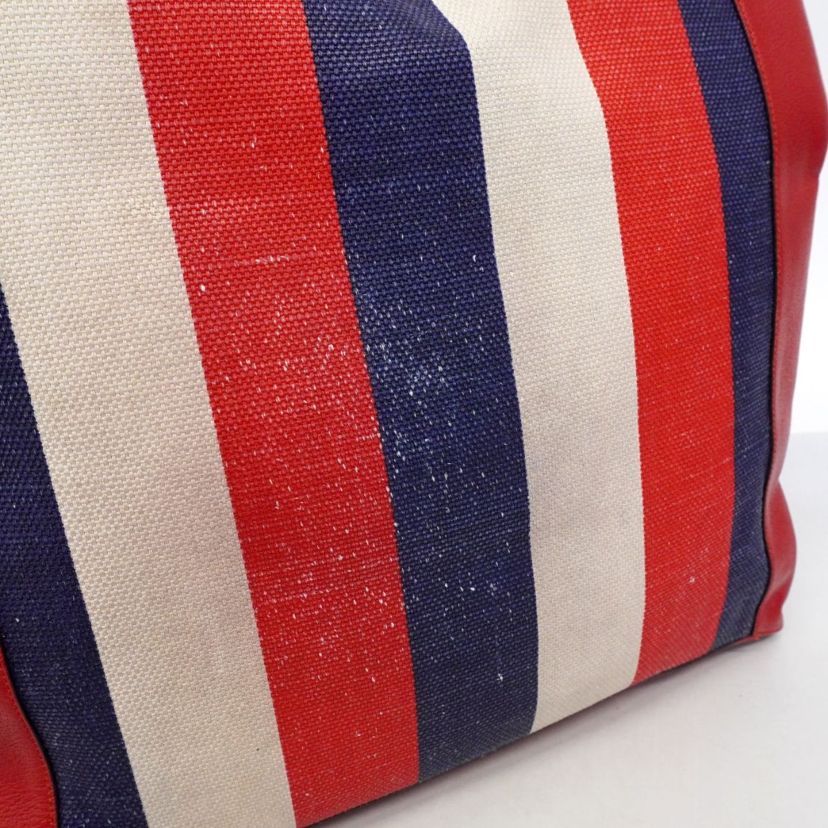 Authentic GUCCI Women’s Canvas Leather Tote Bag 40.5cm Red Navy Gold Hardware