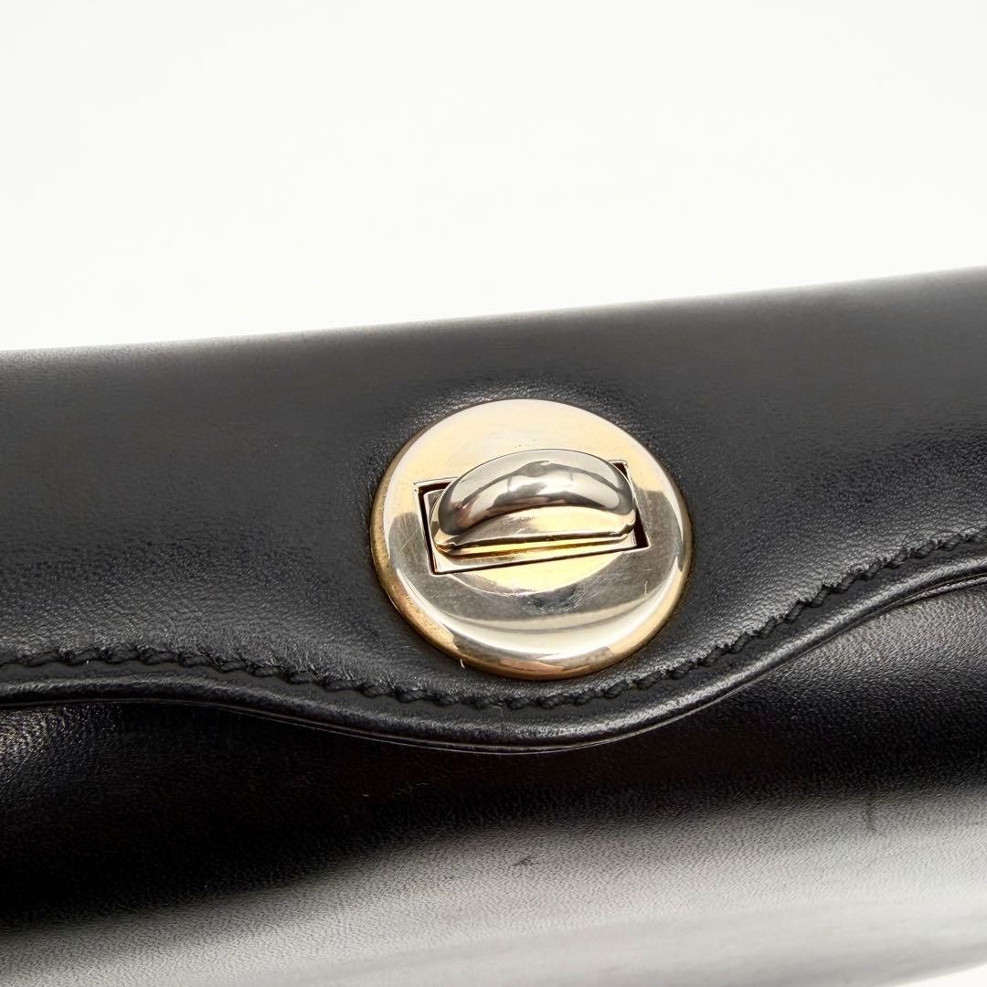 Good Condition GUCCI Old Gucci Leather Handbag Self Standing Turn Lock Black