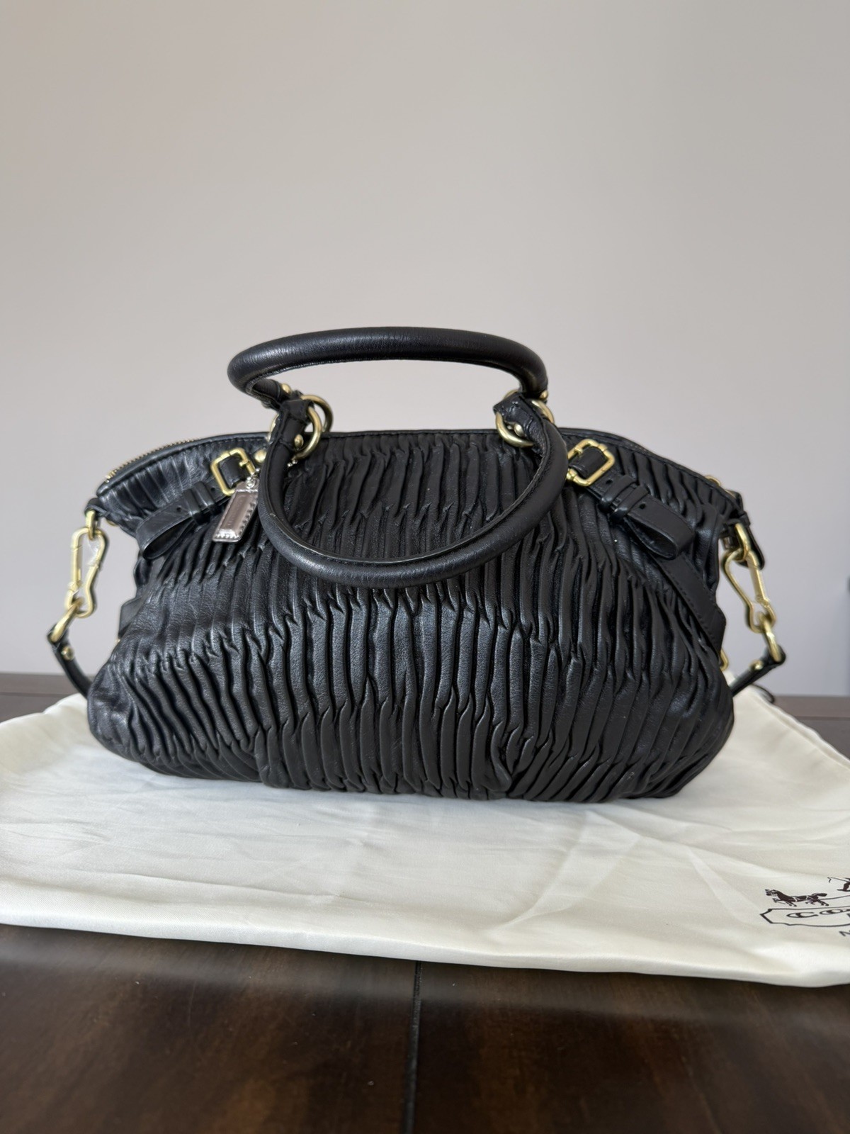 COACH Madison Pleated Leather Purse – Black with Gold-Tone Hardware F1082-15942