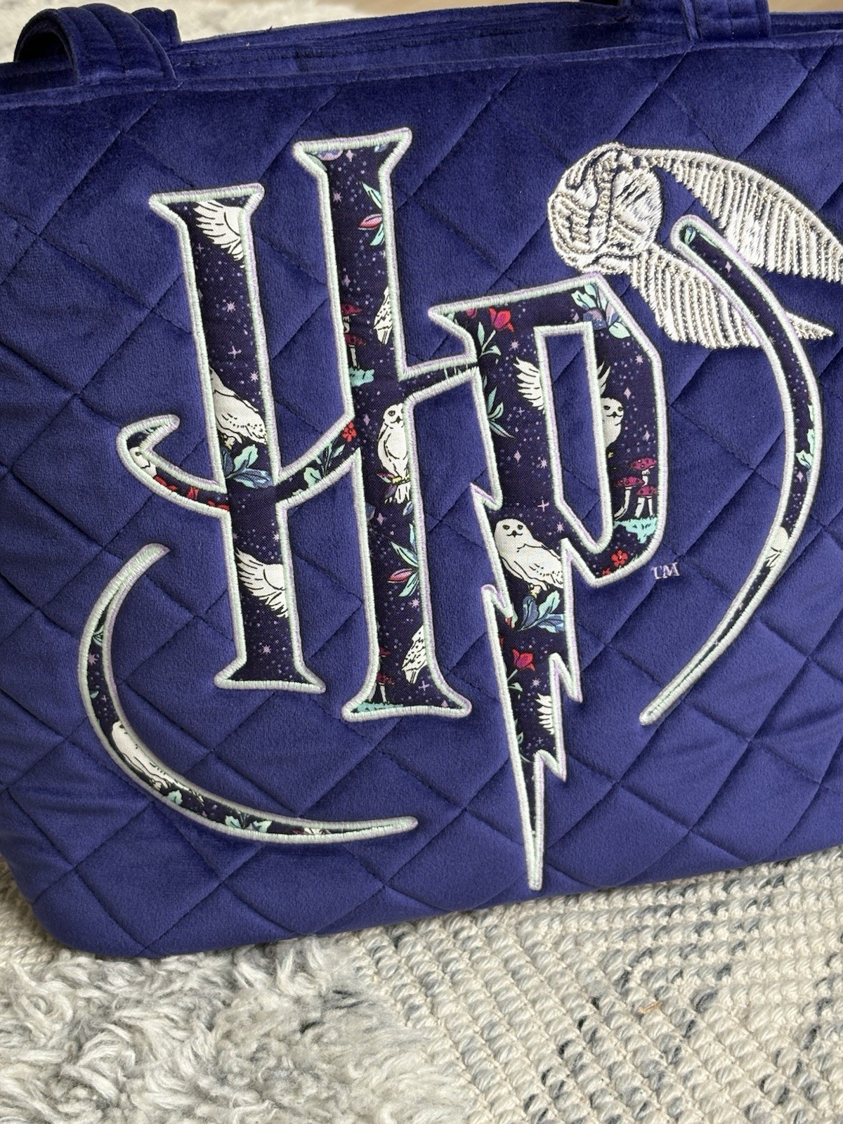 Vera Bradley Harry Potter Retired Forbidden Forest Purple HP Tote Hedwig Snitch