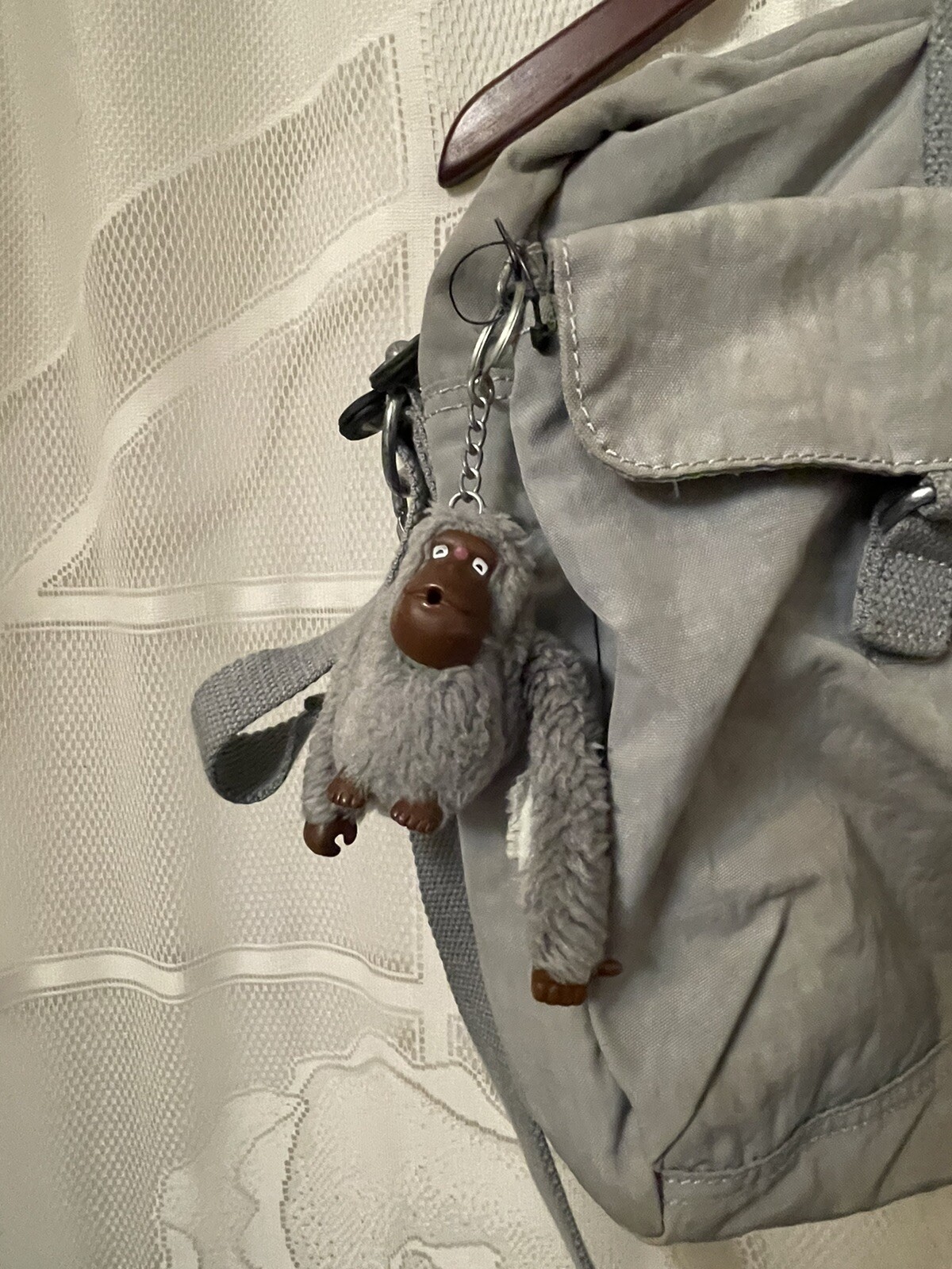 Kipling Kenzie Shoulder Bag Adjustable Strap Gorilla Key Charm – Gray
