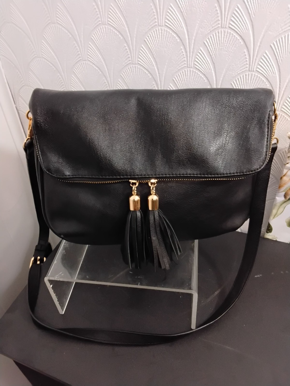 Miztique Black Pebbled Leather Crossbody Bag Shoulder Purse 13 X 9″