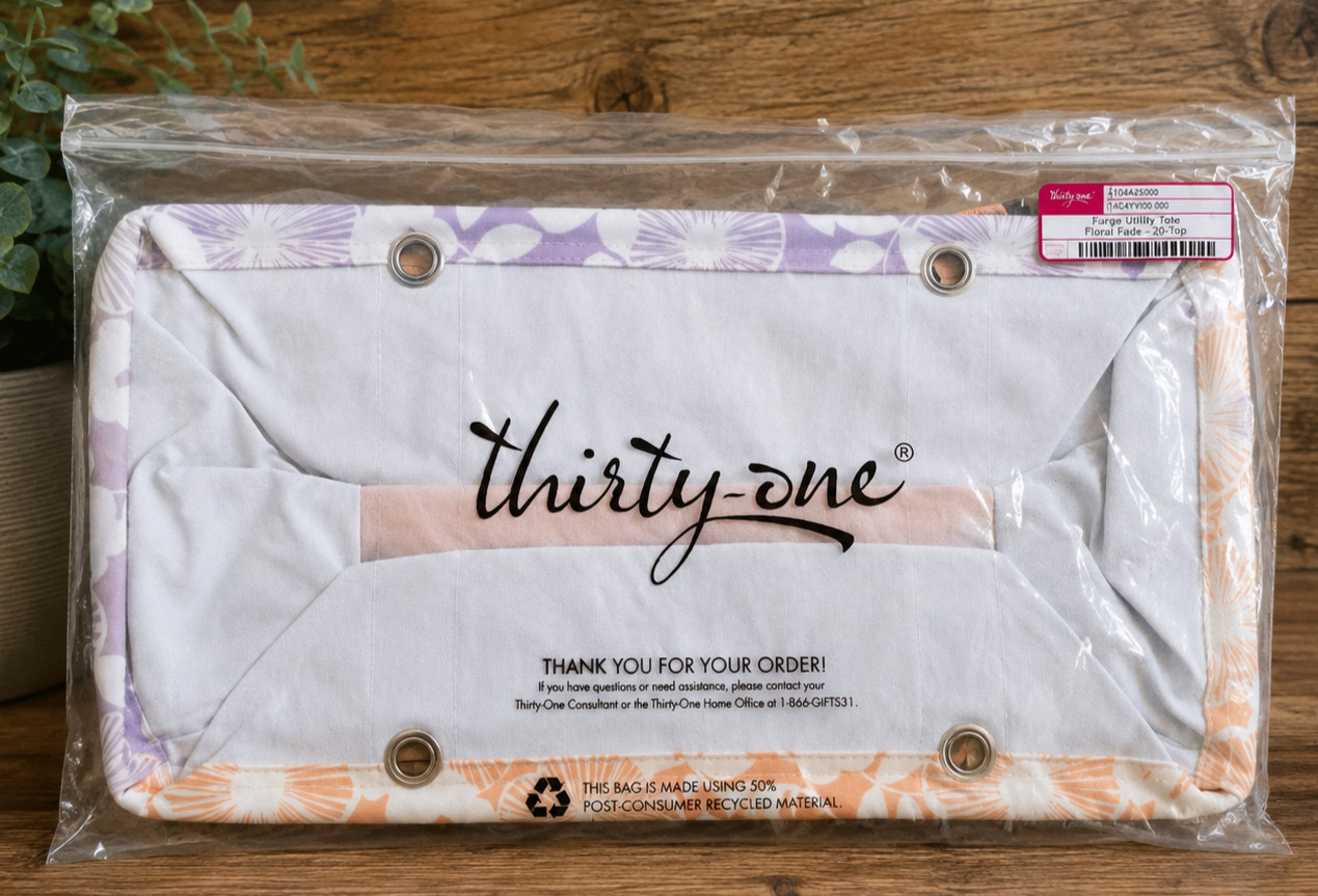 NEW with Package! Thirty One MEDIUM Utility Tote Floral Fade 31