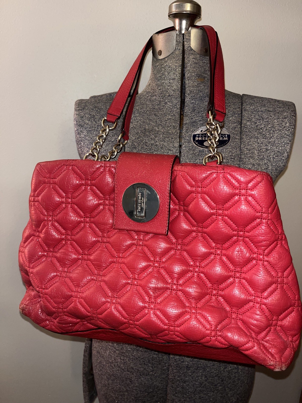 Kate Spade New York Elena Aster Court Quilted Shoudler Bag In Pillbox Red