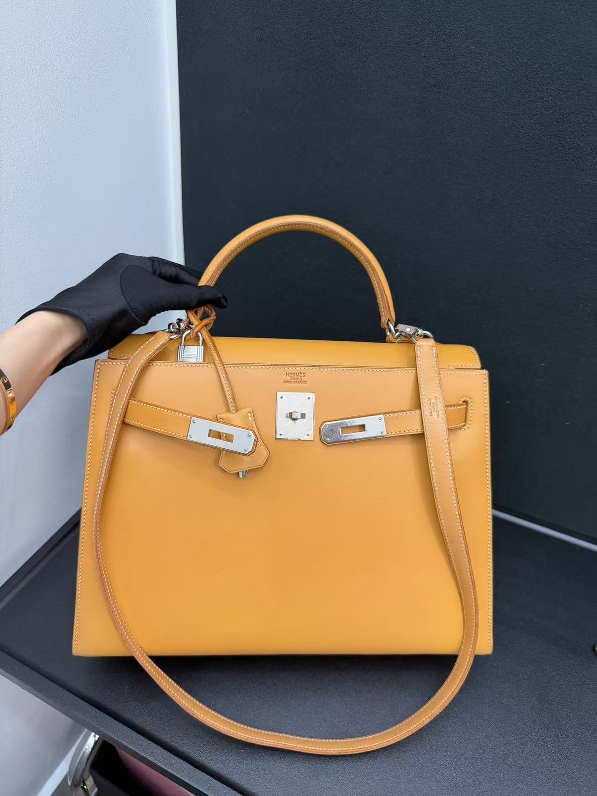 Auth Hermès Kelly32 Veau Butler Smooth Calf Saddle Leather (For Barenia Lovers)