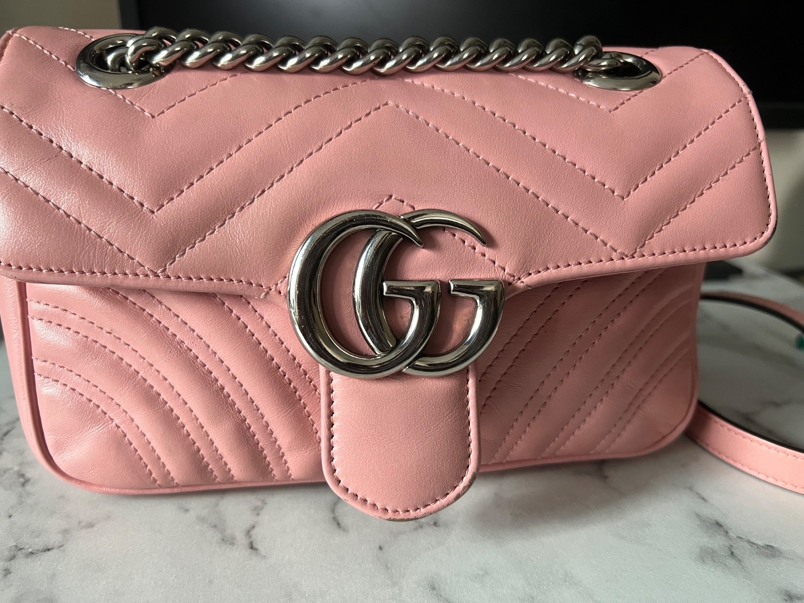 Gucci GG Marmont Matelasse Shoulder Bag Small Dusty Pink Leather/Suede