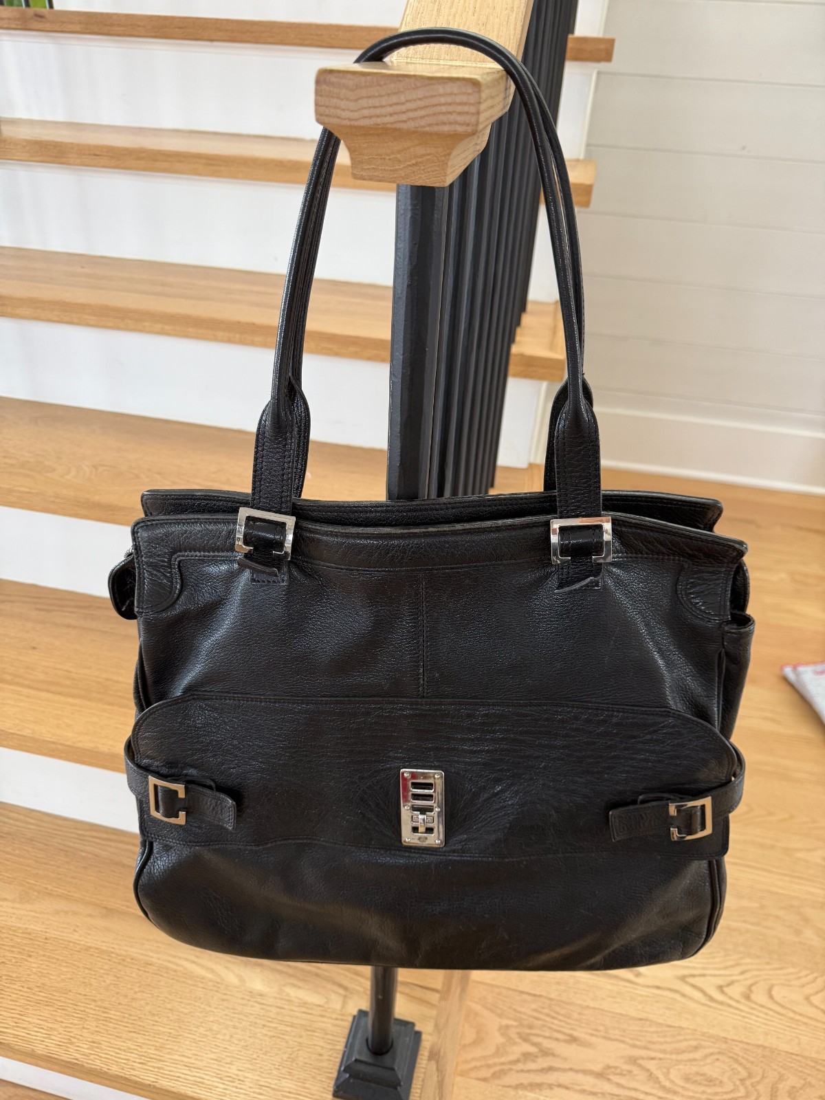 Mulberry brand black leather shoulder handbag overall size 24″ Long x 17″ wide