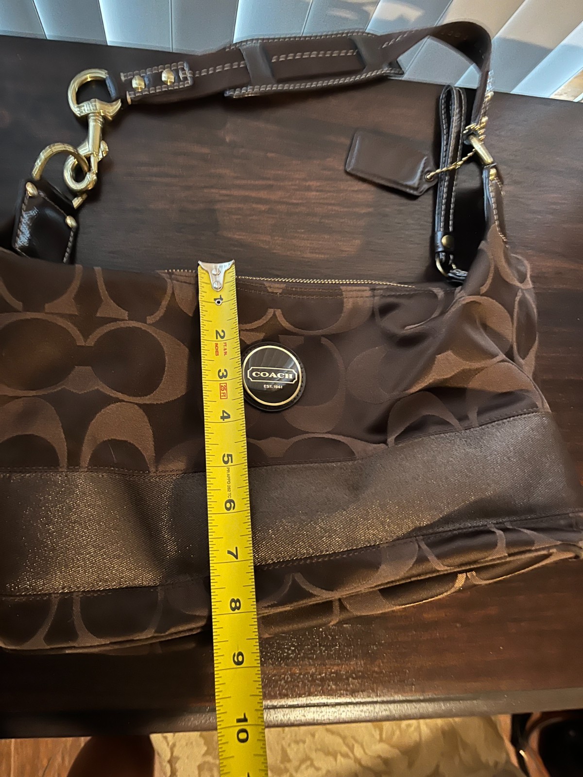 Rare Chocolate Brown Coach Canvas Shoulder Bag Purse Handbag Gold Hardware