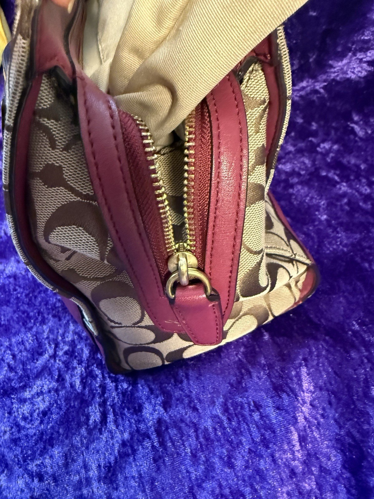 Coach Signature Satchel Top Handle Zip Burgundy Beige Gold Hardware Dust Bag