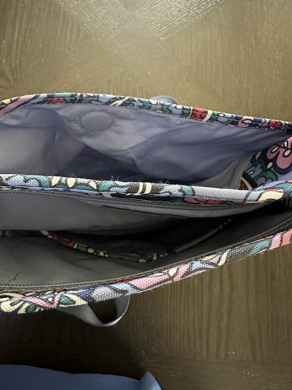 Vera Bradley Paisley Crossbody Bag Polyester Adjustable Strap Hipster Grey Multi